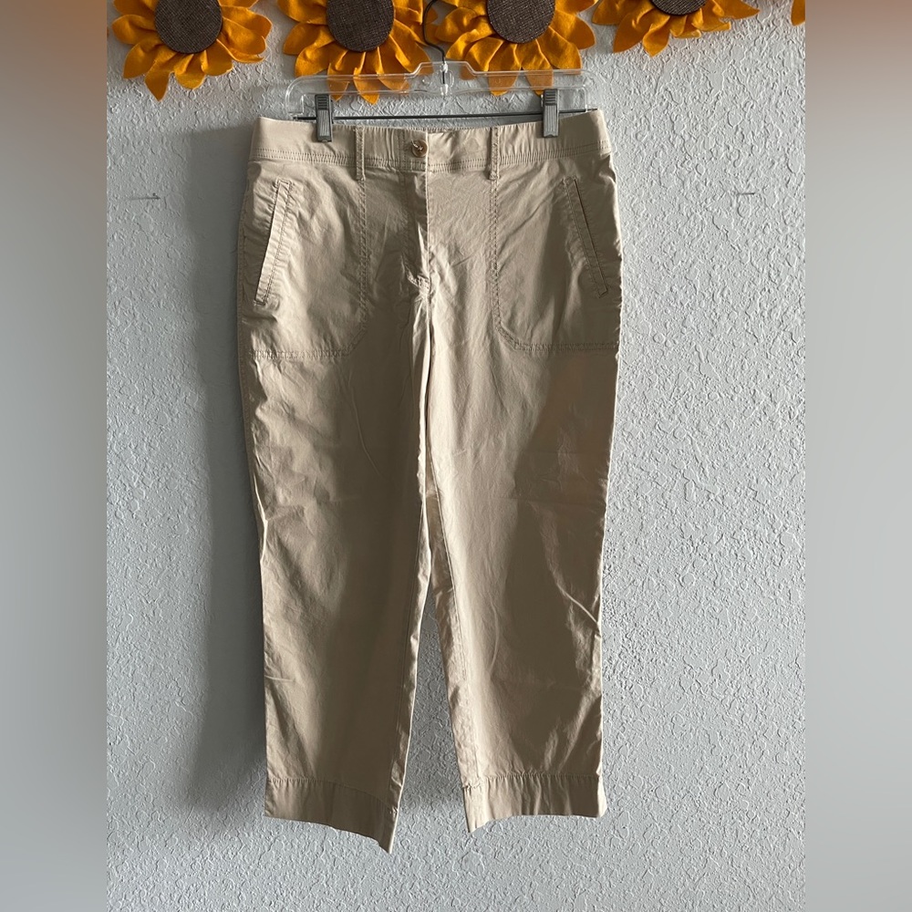 Chico’s - Capri Khakis